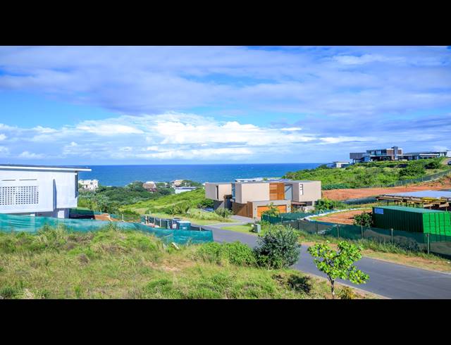 5 BEDROOM HOUSE FOR SALE IN ZULULAMI LUXURY COASTAL ESTATE